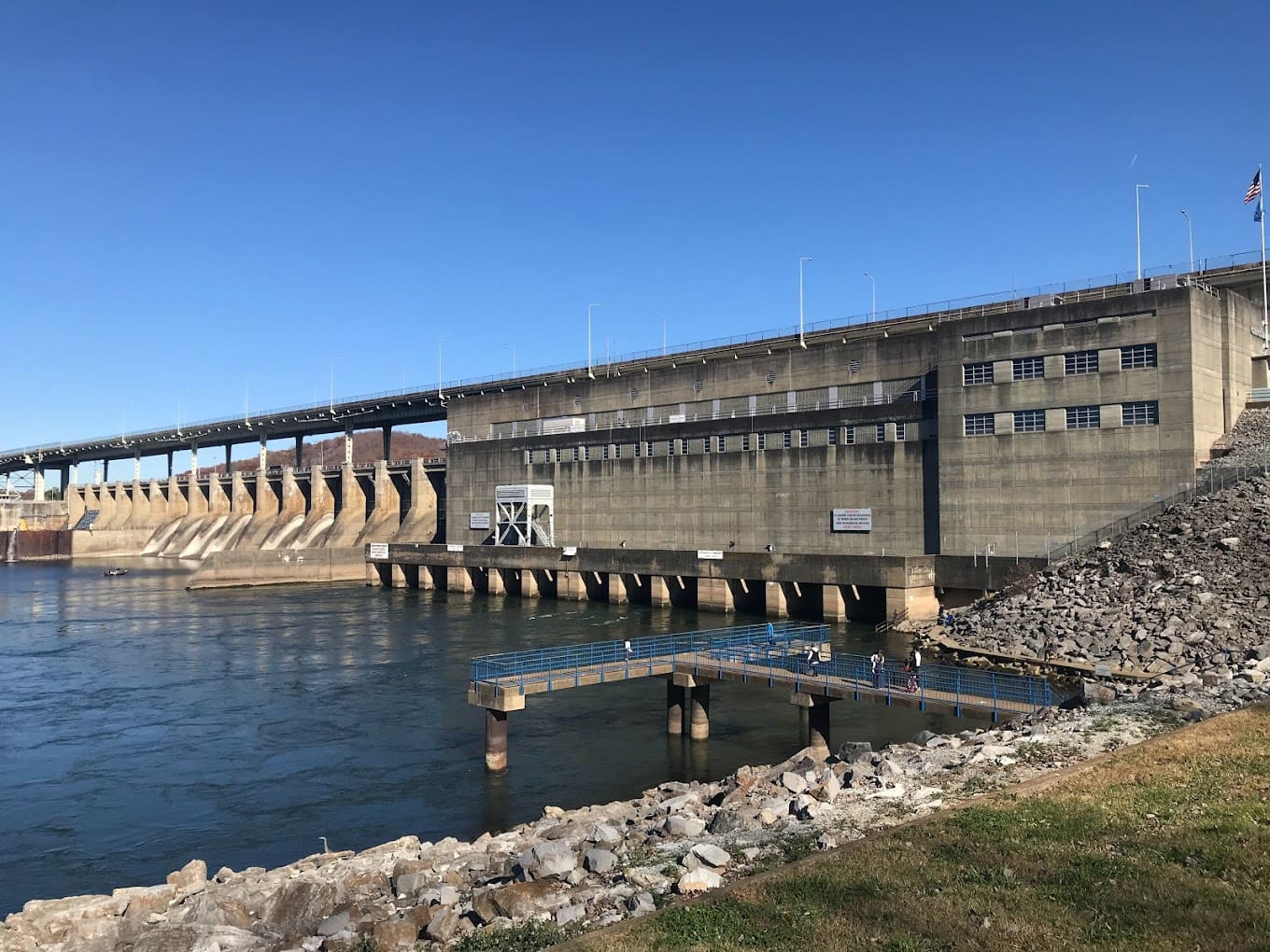 Chickamauga Dam Fishing Pier